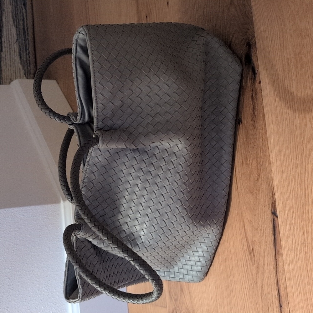 LULU DHARMA PURSE